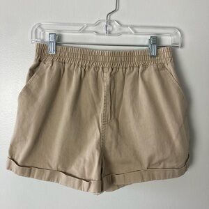💜 Forever 21 Khaki Shorts Size Medium